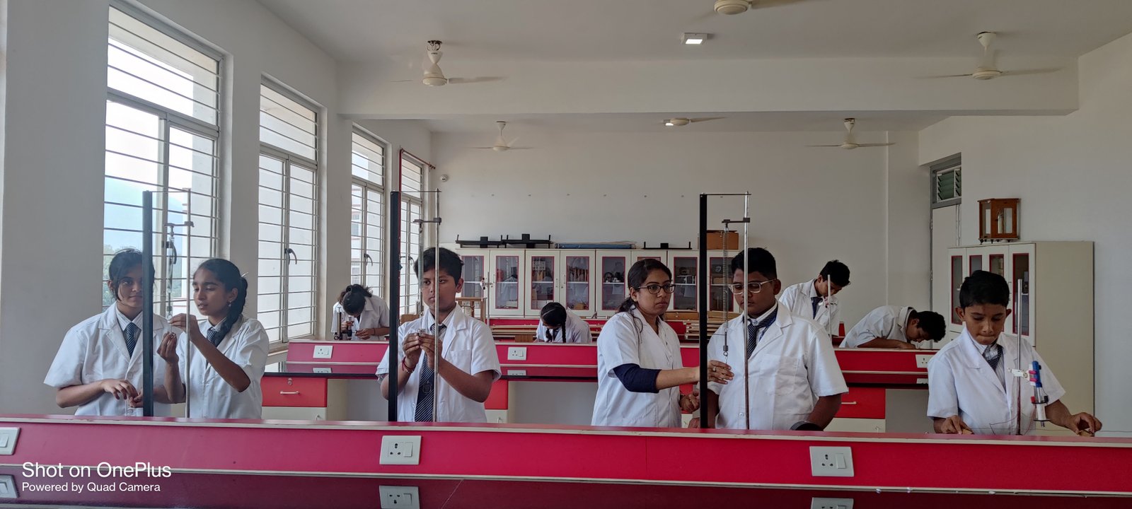 bkg-school_3