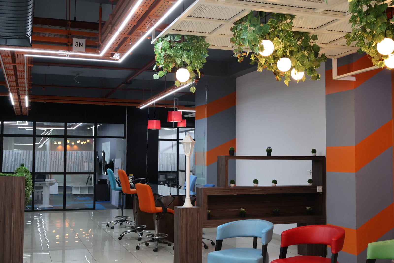 Commercial view 11