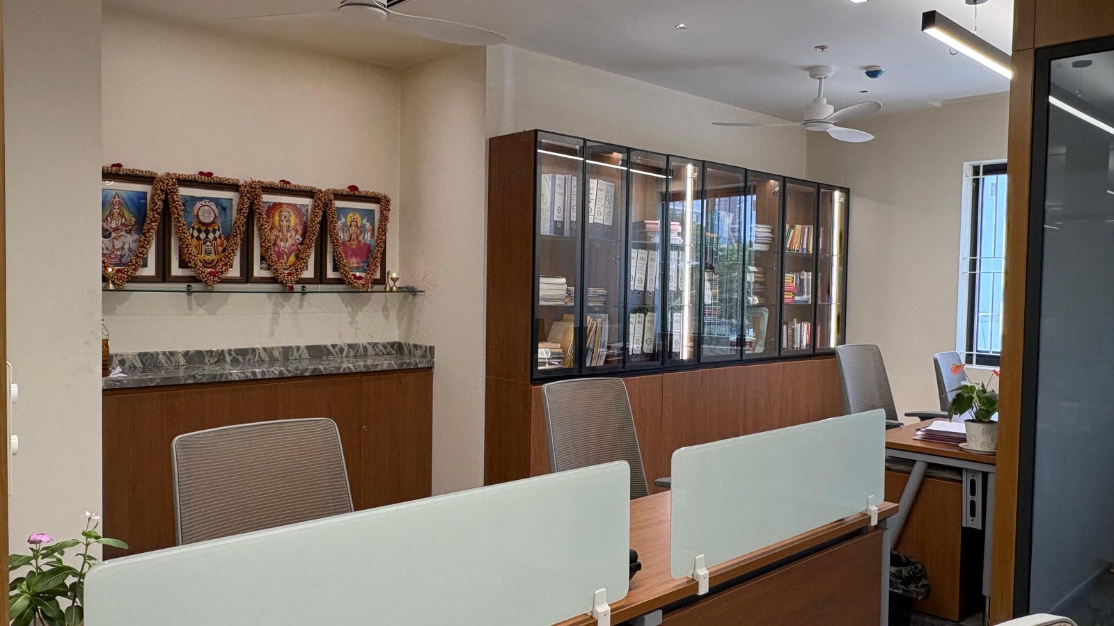 Commercial view 58